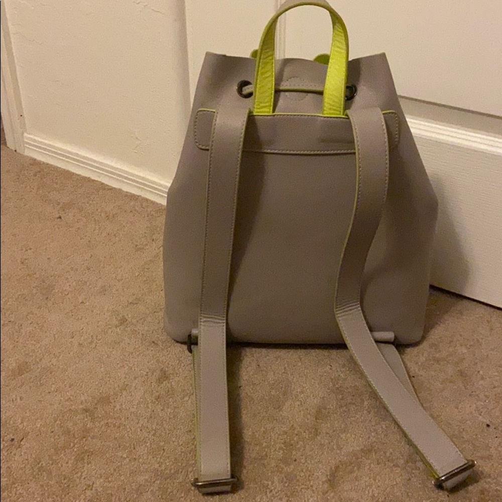 Backpack - Picture 2 of 4